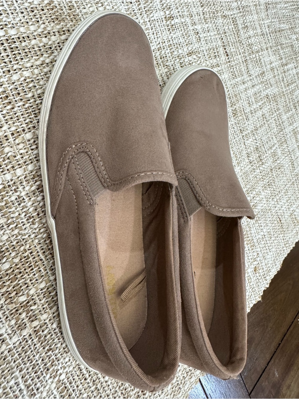 Old Navy Taupe Slip On Sneakers | Size 7